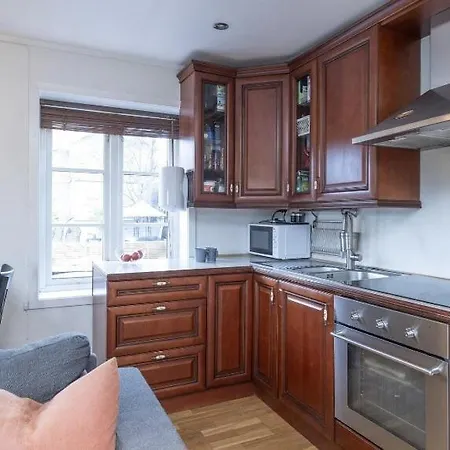 Апартаменты Comfy 2br With Parking Халден